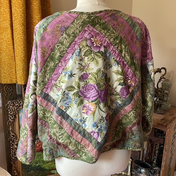 Small Shop Quilted‎ Jacket - Picture 8 of 8